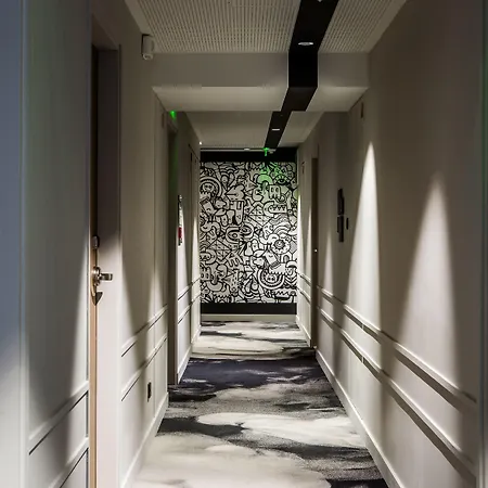 Mercure 17 Batignolles Hotel Parigi