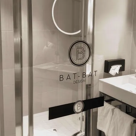 Mercure 17 Batignolles Paris