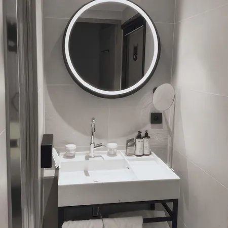 Mercure 17 Batignolles Paris