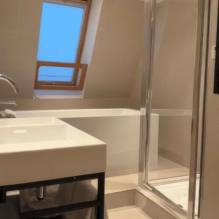 Mercure 17 Batignolles 4* Parigi