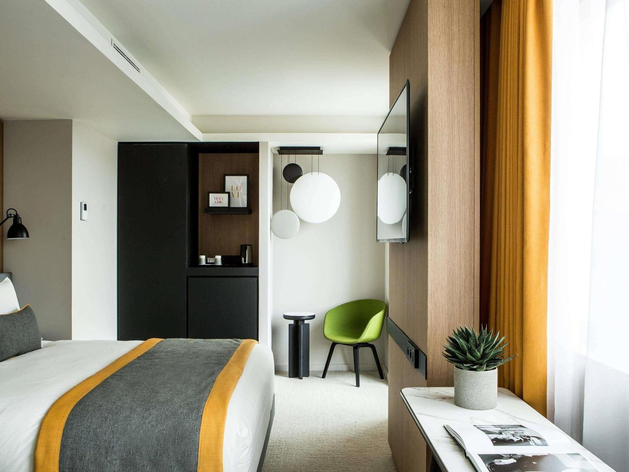 Mercure 17 Batignolles Hotel Parigi