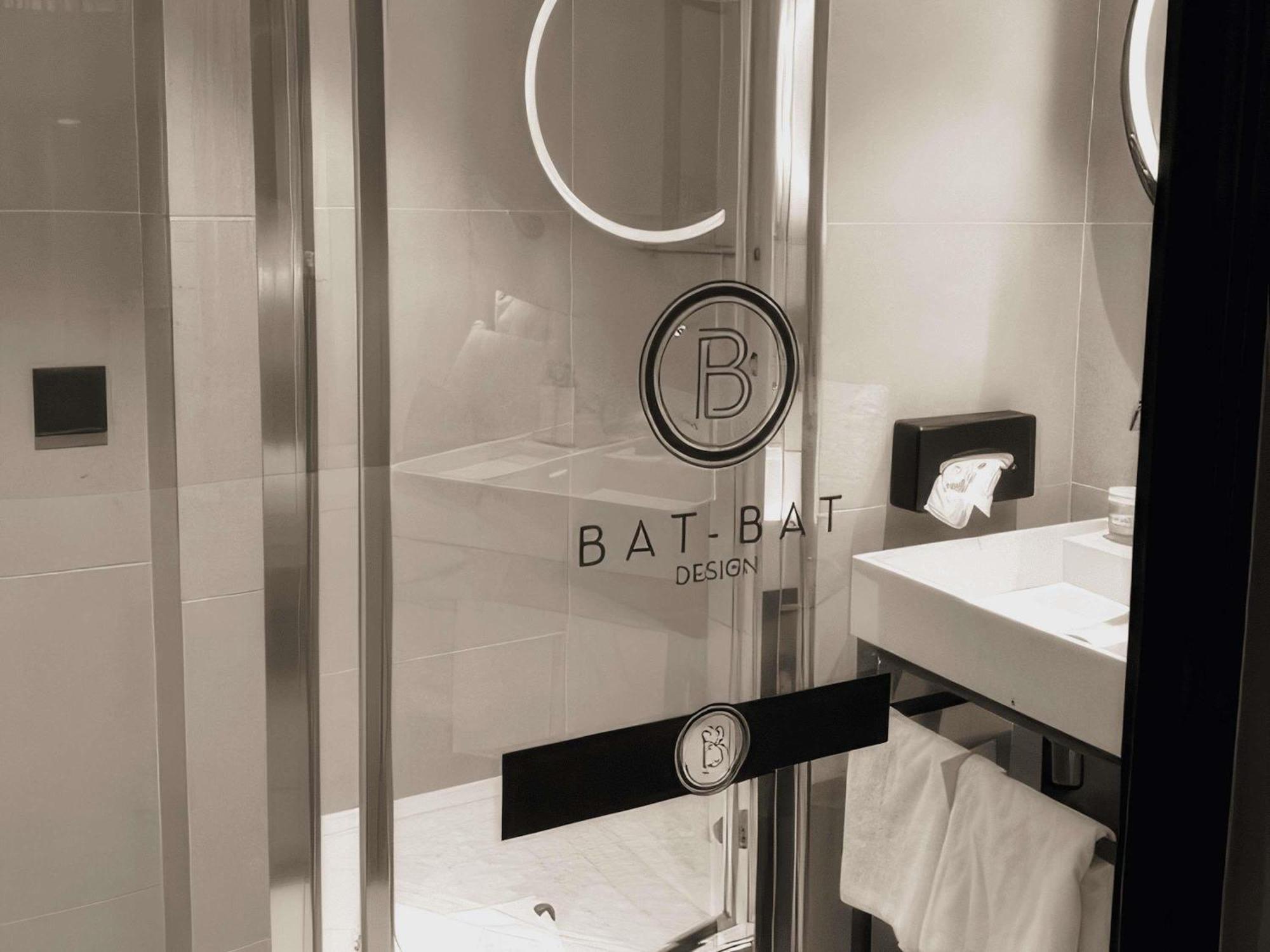 Mercure 17 Batignolles Parigi