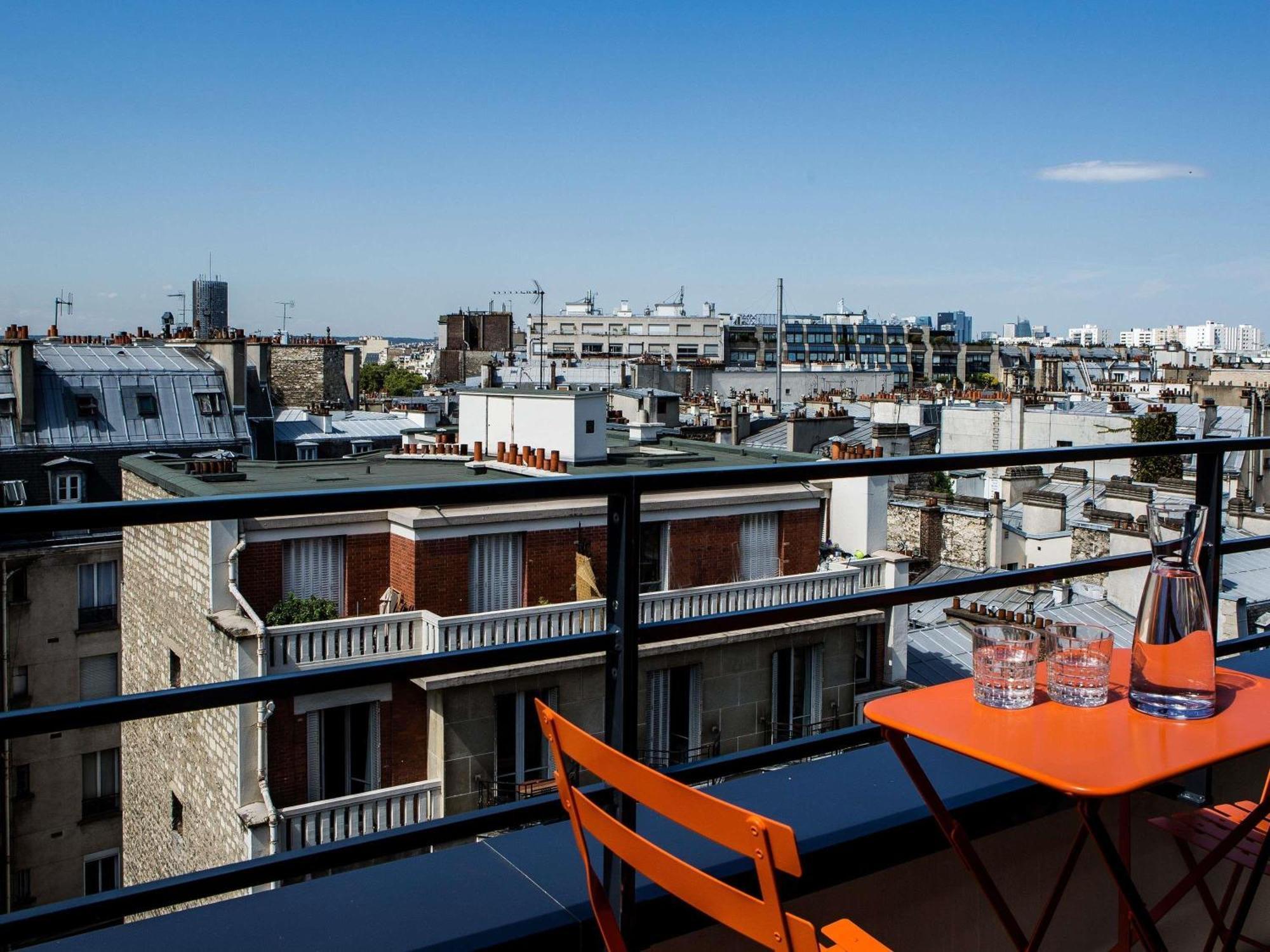 Mercure 17 Batignolles 4*